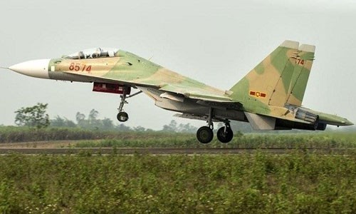 Nhieu bao quoc te dua tin Su-30MK2 Viet Nam gap nan